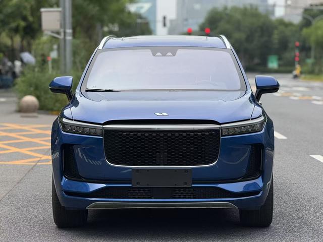 Used Li Auto One | 6-Seat REEV SUV | 6.5s 0-100km/h | 180km EV Range