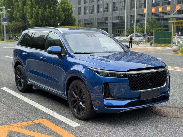Used Li Auto One | 6-Seat REEV SUV | 6.5s 0-100km/h | 180km EV Range