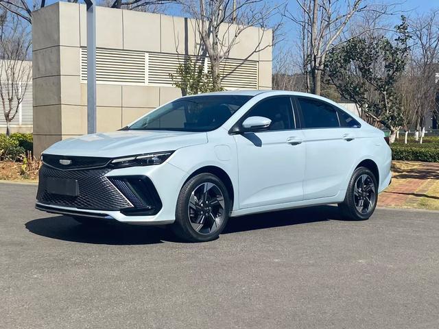 2022 Model Geely Emgrand X7 L HiP Travel Edition 100KM Electric Cars EV for Sale