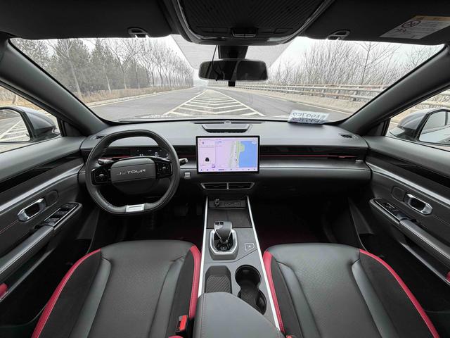 Jietu Great Sage 2025 New Car Over the Air Updates Smart Parking Assist Tech Forward SUV