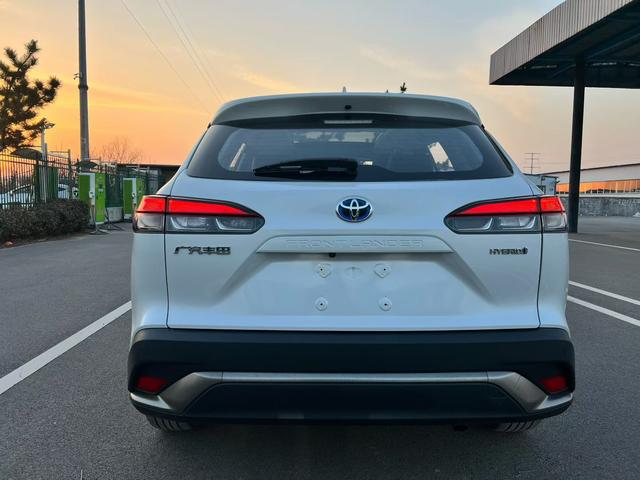 2024 for Frontlander Elite Version LHD SUV 2.0L CVT Automatic Leather Seats R17 Tires 6 Airbags Dark Interior