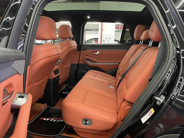 2025 BYD Tang L EV Newest Mid-Size SUV High Performance Pure Electric 2WD & 4WD for Pre-Sale New Energy Vehicle