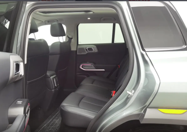 Byd FangChengBao Leopard 3 Used Cars 4WD SUV 501km Range Titanium 3 Formula Leopard Tai 3 EV New Energy Vehicle for Sale