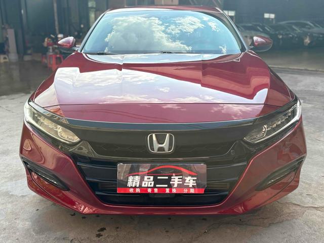 HONDAs Accord 2018 260 TURBO