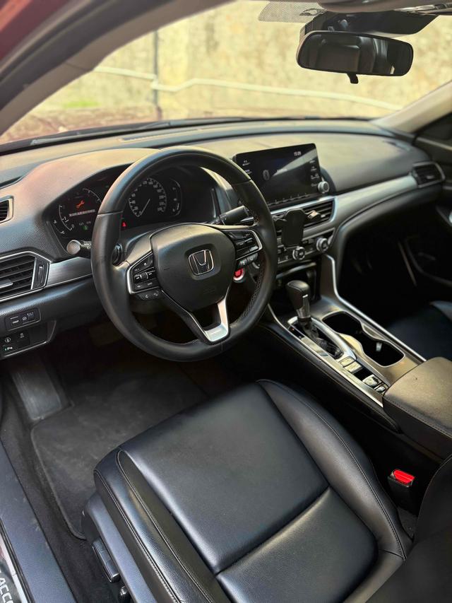 HONDAs Accord 2018 260 TURBO